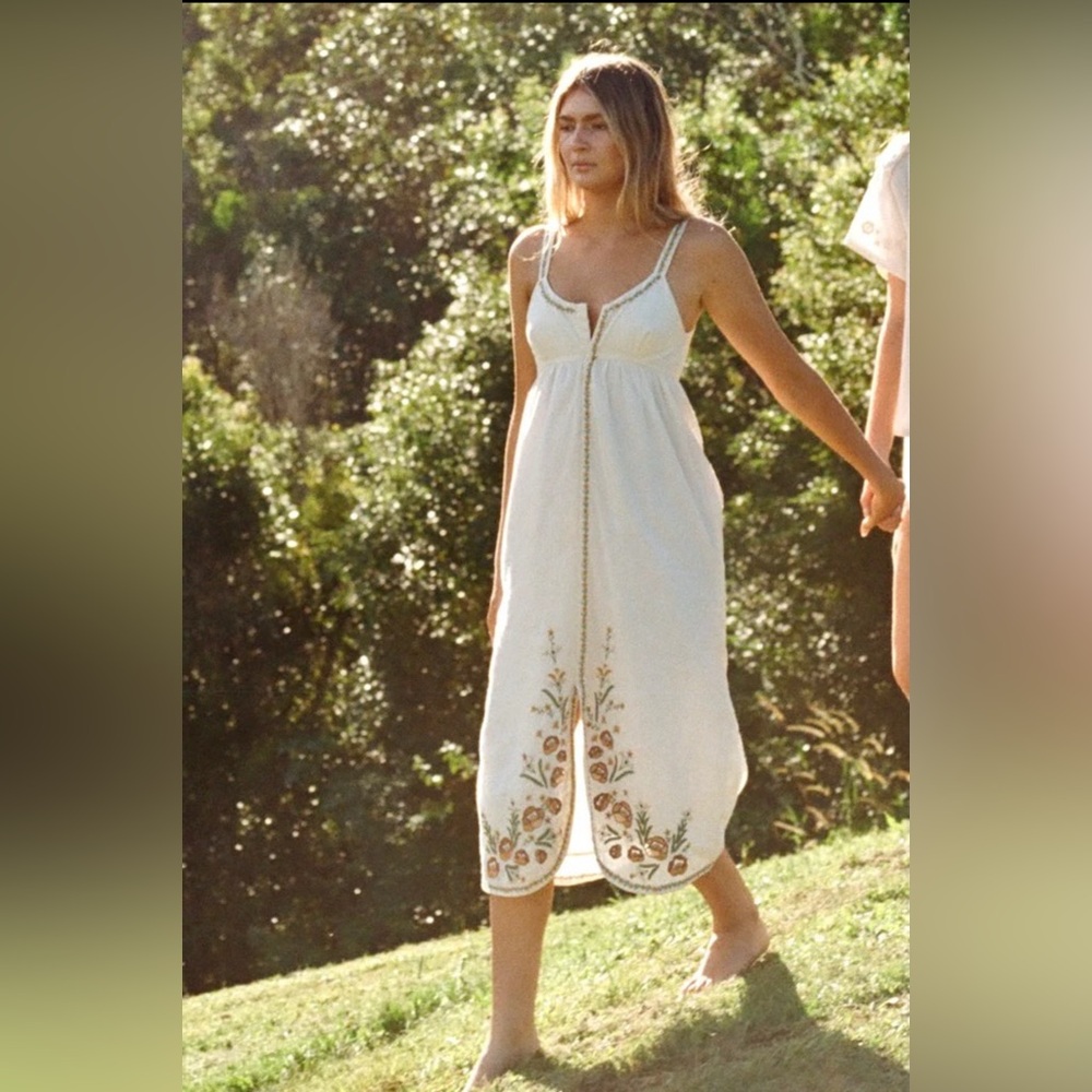 Golden Brown the Label-
 Weaver Dress